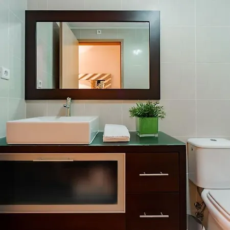 شقة Fully Equipped 3 Bed - Parking