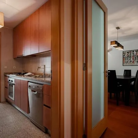 شقة Fully Equipped 3 Bed - Parking *