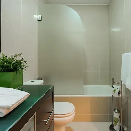 Fully Equipped 3 Bed - Parking فيلا نوفا دي غايا