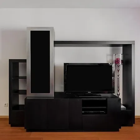 Fully Equipped 3 Bed - Parking Apartamento