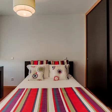 Fully Equipped 3 Bed - Parking Apartamento