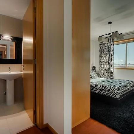 아파트 Fully Equipped 3 Bed - Parking 빌라노바데가이아