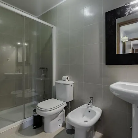 Apartment Fully Equipped 3 Bed - Parking