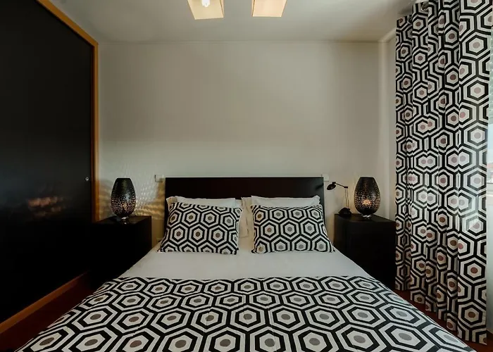 Fully Equipped 3 Bed - Parking * Vila Nova de Gaia