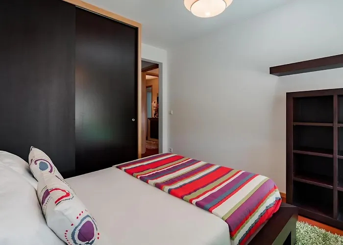 Fully Equipped 3 Bed - Parking Apartmán Vila Nova de Gaia